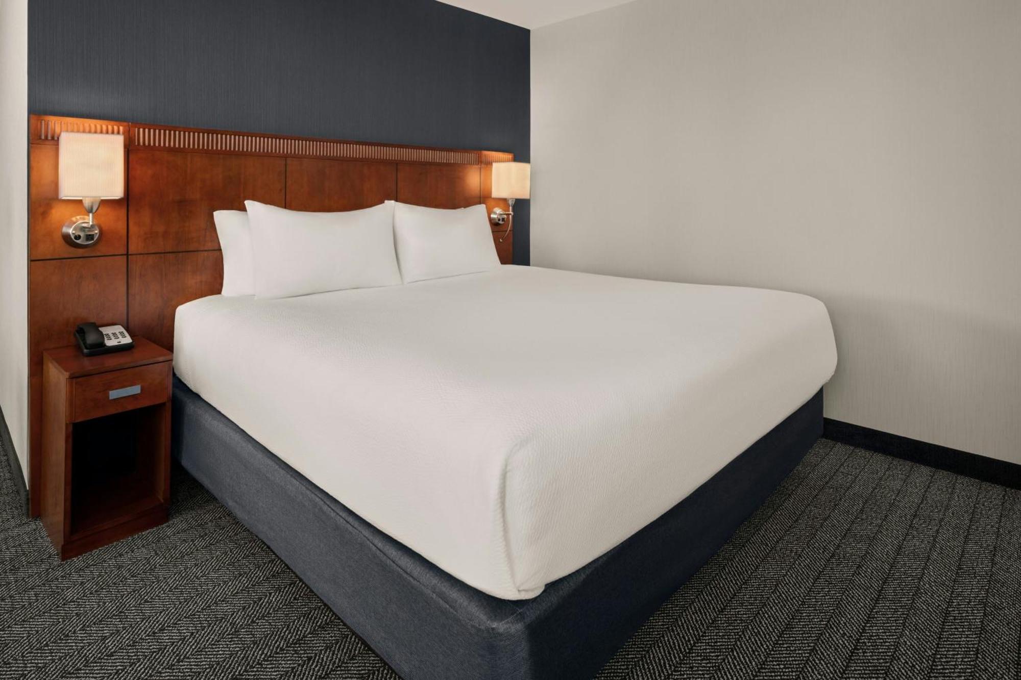 Courtyard By Marriott Halifax Downtown Hotel Ngoại thất bức ảnh